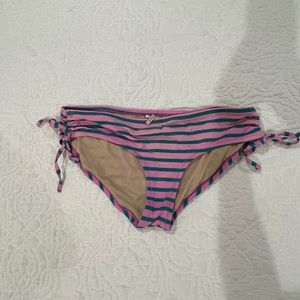 Hipster bikini bottom